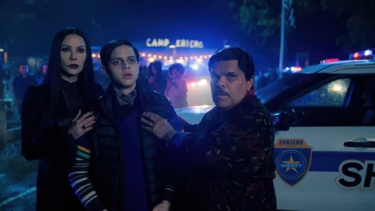 Кадр из 3 серии 2 сезона сериала «Уэнсдэй»